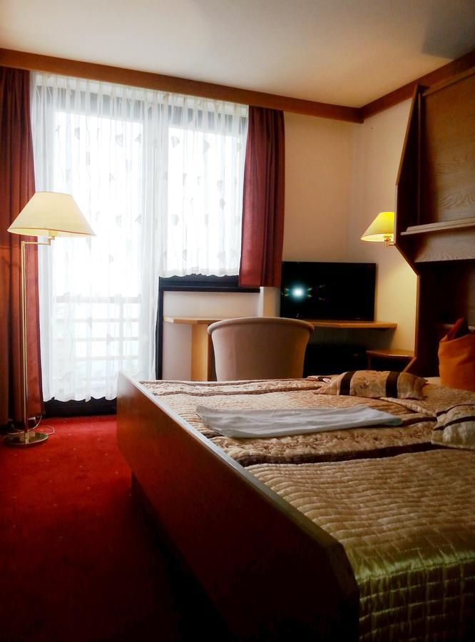 Hotel Alpinum 트레펜 외부 사진